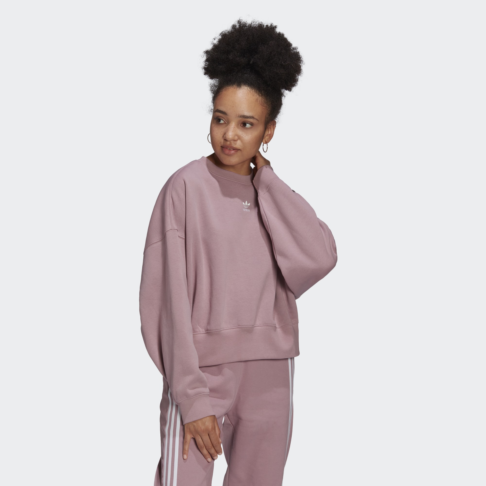 

Свитшот женский Adidas HF7480 розовый 40, HF7480