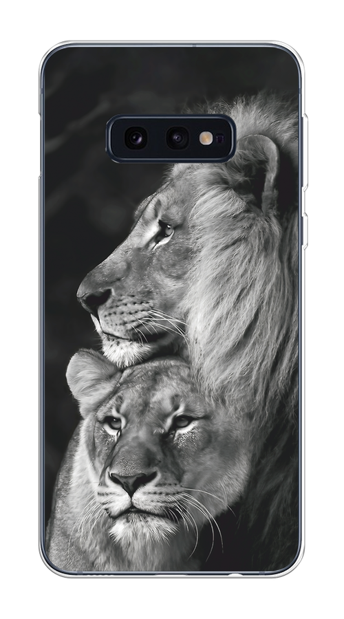 

Чехол на Samsung Galaxy S10E "Львиная пара", Черный;серый;белый, 27250-1