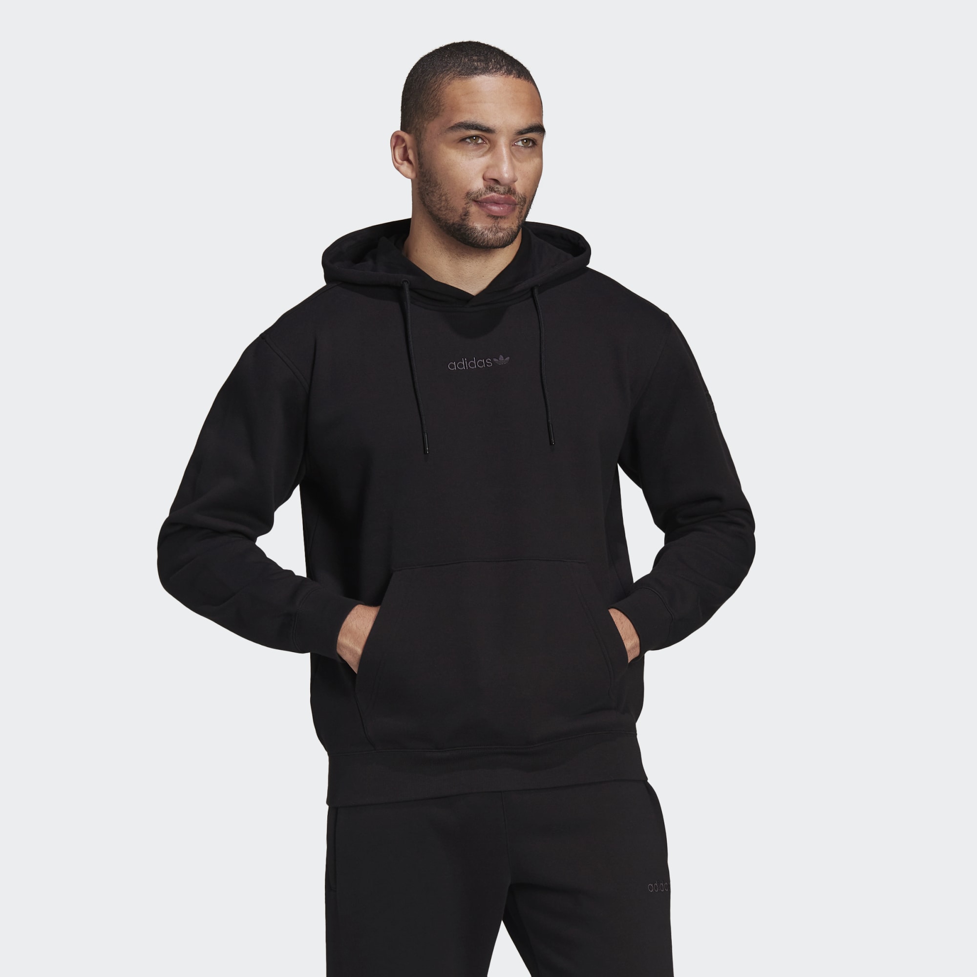 

Худи мужское Adidas HM2655 черное 2XL, HM2655