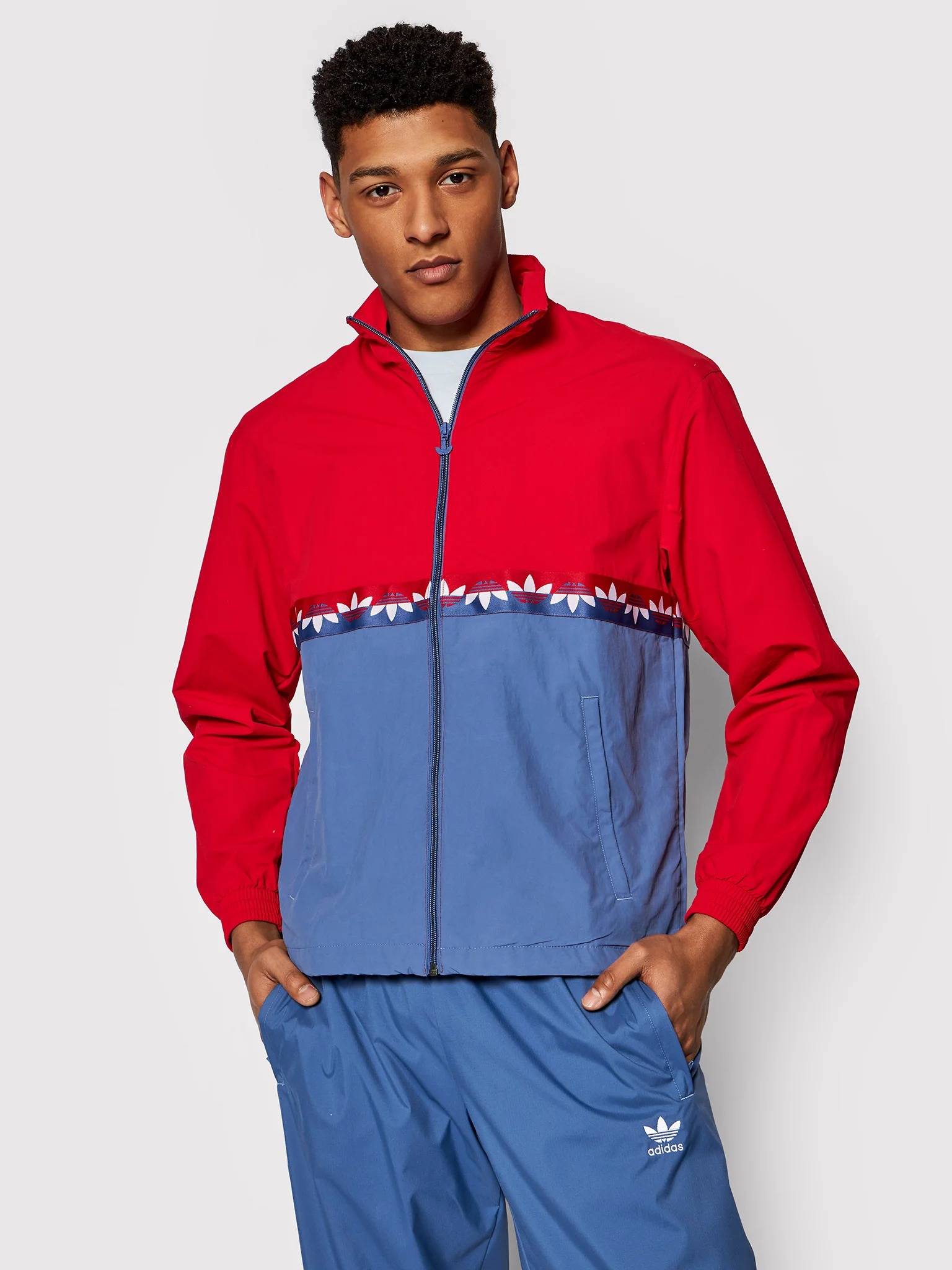 

Олимпийка мужская Adidas GN3437 красная M, GN3437
