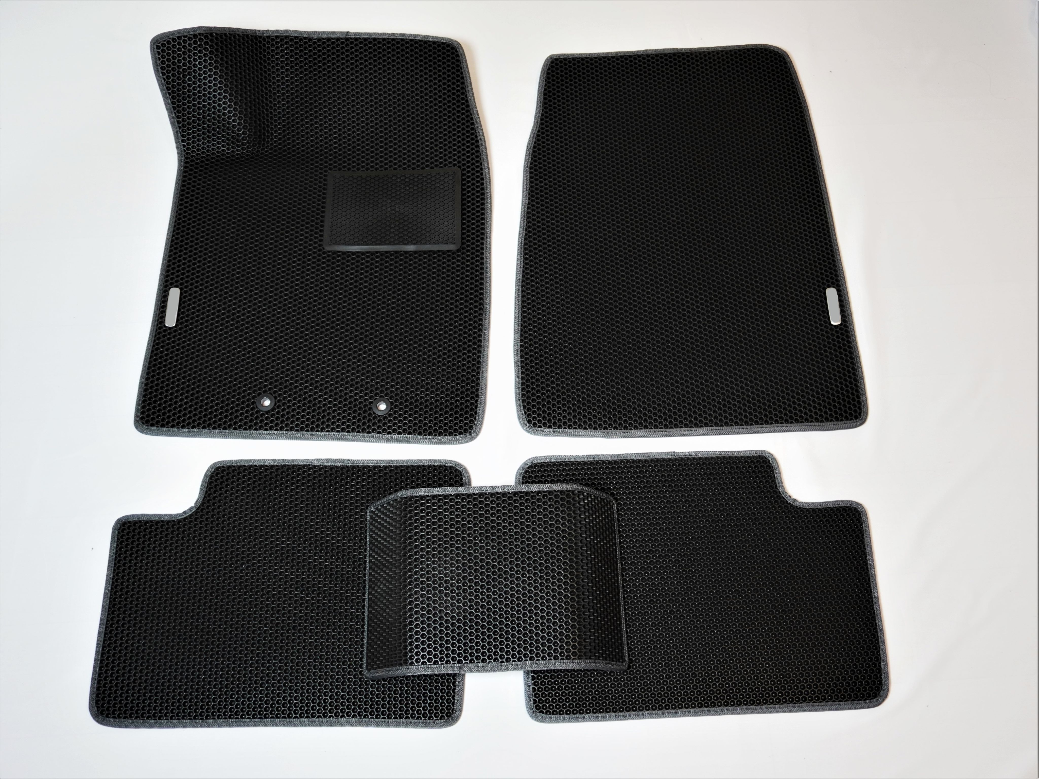 

Коврики Ева для Mitsubishi Pajero 2 (1991-1999) + подпятник + 2 логотипа п120mitчсер, Коврики Ева для Mitsubishi Pajero 2 (1991-1999) + подпятник + 2 логотипа