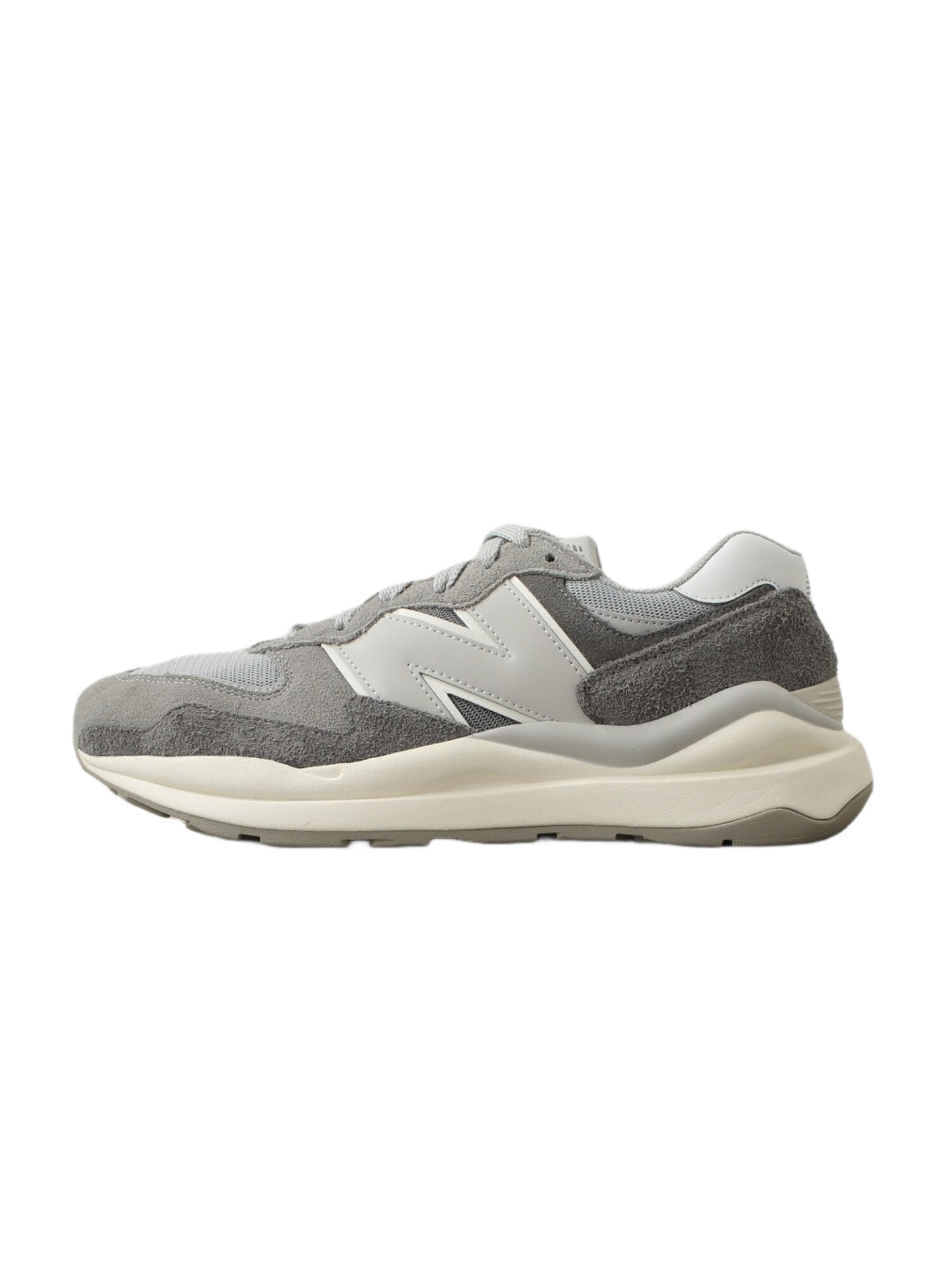 

Кроссовки мужские New Balance 5740 серые 4 US, Серый, 5740