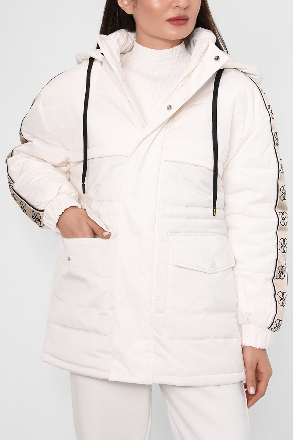 

Куртка женская Guess V2BL09 WF330 белая S, V2BL09 WF330