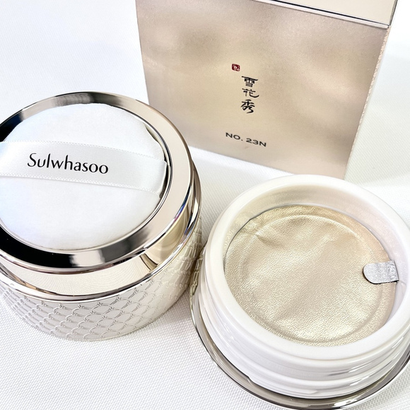 

Рассыпчатая люксовая пудра Sulwhasoo тон 23 20 г