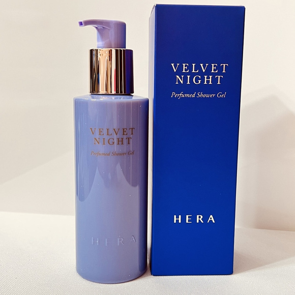 

Гель для душа Hera Velvet Night Perfumed Shower Gel, 270 мл, Perfumed
