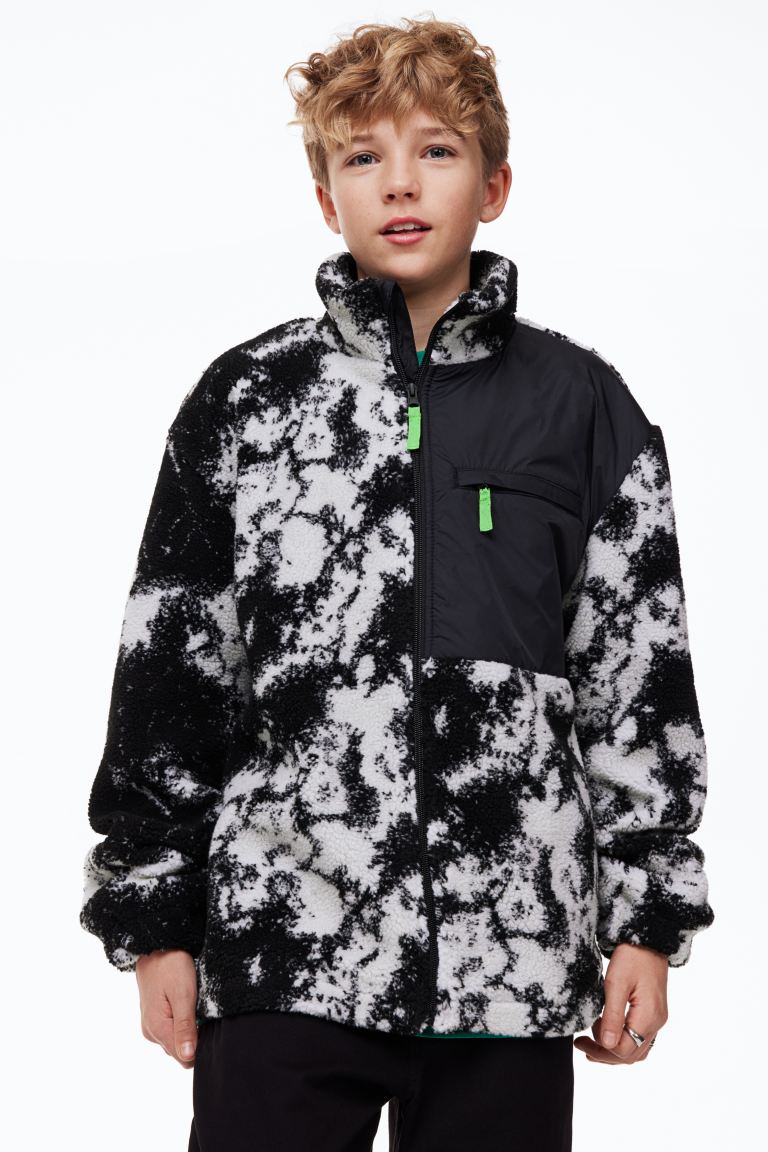 Куртка детская H&M 1125577, цвет черный/разноцветный, размер 134 (доставка из-за рубежа)