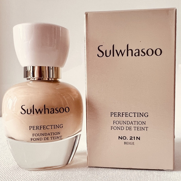

Антиэдж-тональный крем Sulwhasoo тон 21 Perfecting Fondation Fond de Teint Beige 35 мл