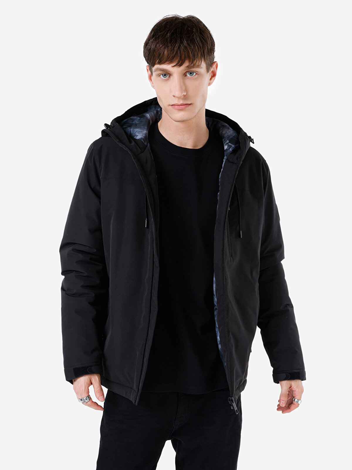 

Куртка мужская Colin's CL1066656 черная 2XL, Черный, CL1066656