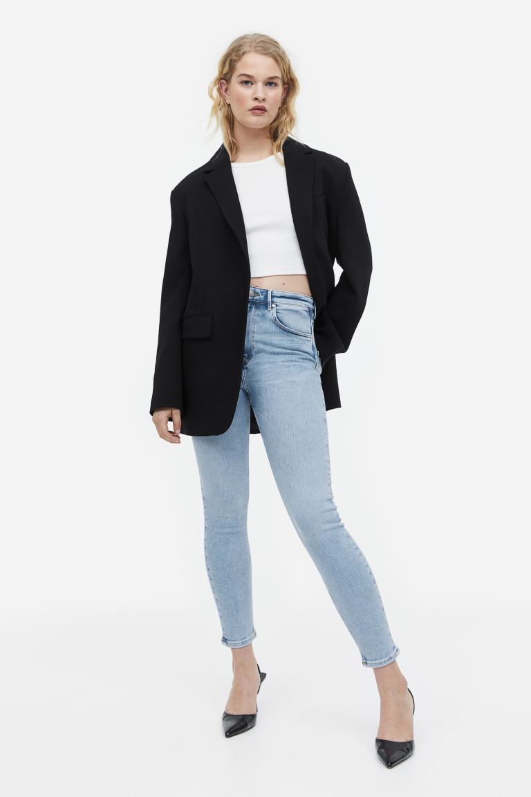

Джинсы женские H&M 0943436004 синие 44 EU (доставка из-за рубежа), Синий, 0943436004