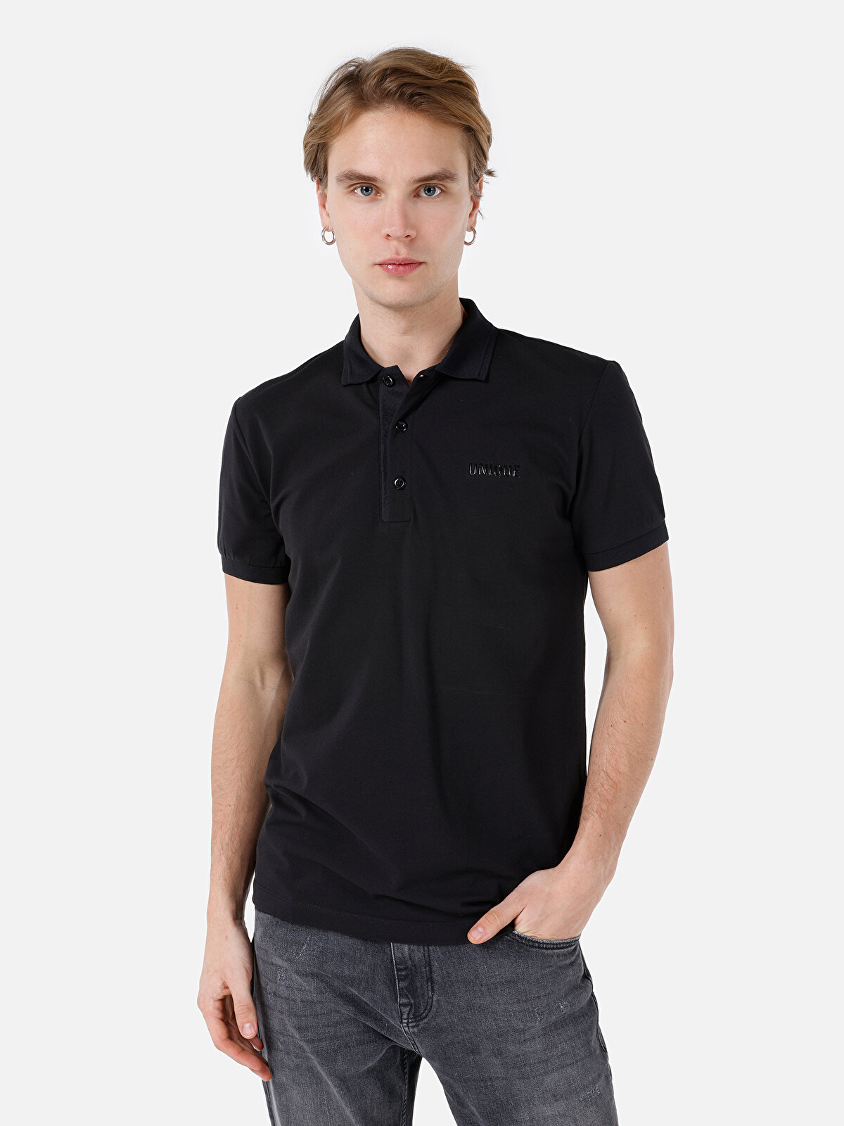 

Футболка мужская Colin's CL1067748 черная 2XL, Черный, CL1067748