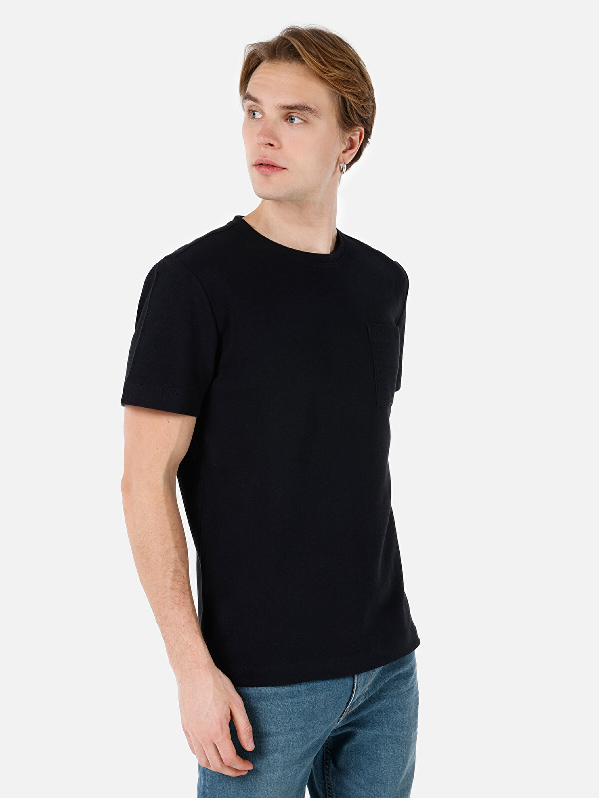 

Футболка мужская Colin's CL1067785 черная 2XL, Черный, CL1067785