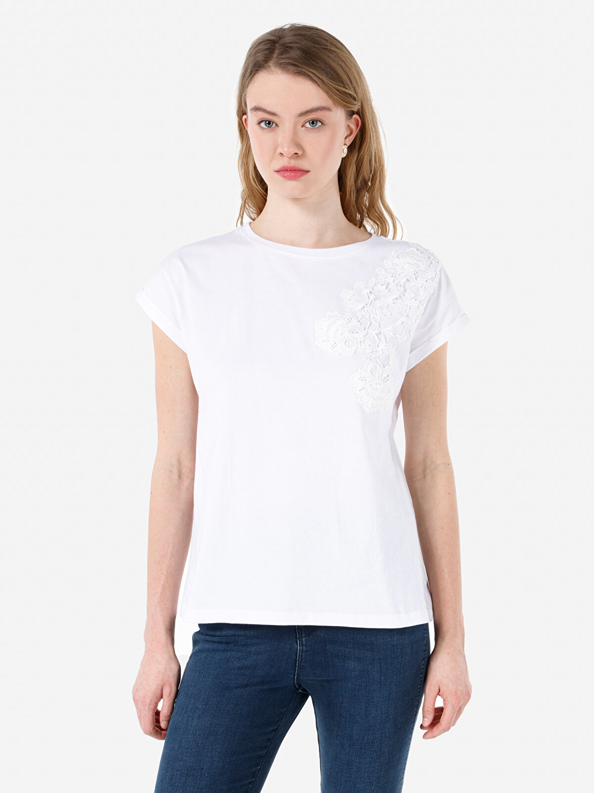 

Футболка женская Colin's CL1067950 белая XS, Белый, CL1067950