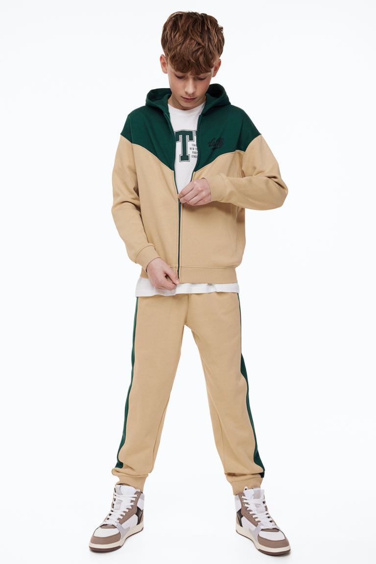 

Костюм детский H&M 1129936, цвет темно-зеленый/бежевый, размер 140 (доставка из-за рубежа), 1129936