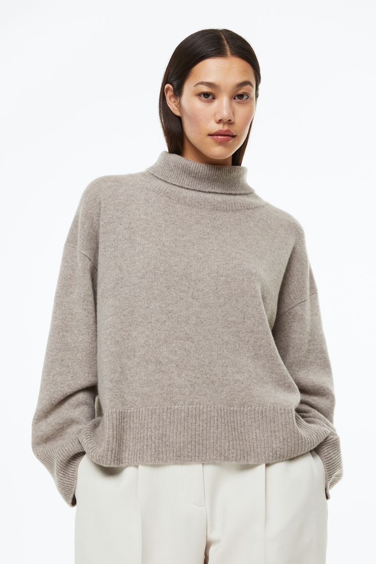

Водолазка женская H&M 0951944012 серая L (доставка из-за рубежа), 0951944012