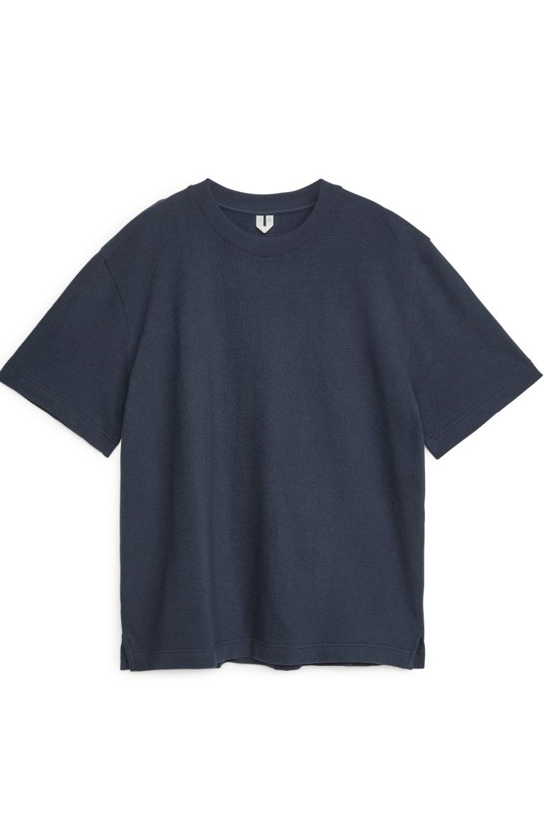 

Футболка мужская ARKET 0952531003 синяя XL (доставка из-за рубежа), Синий, 0952531003