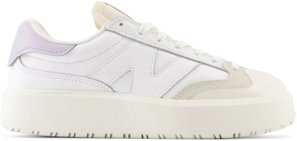 

Кеды мужские New Balance 302 белые 8 US, Белый, 302