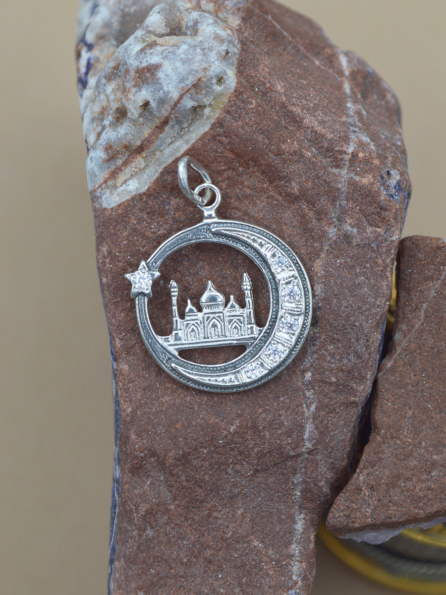 Подвеска из серебра TOP CRYSTAL 40132053, фианит