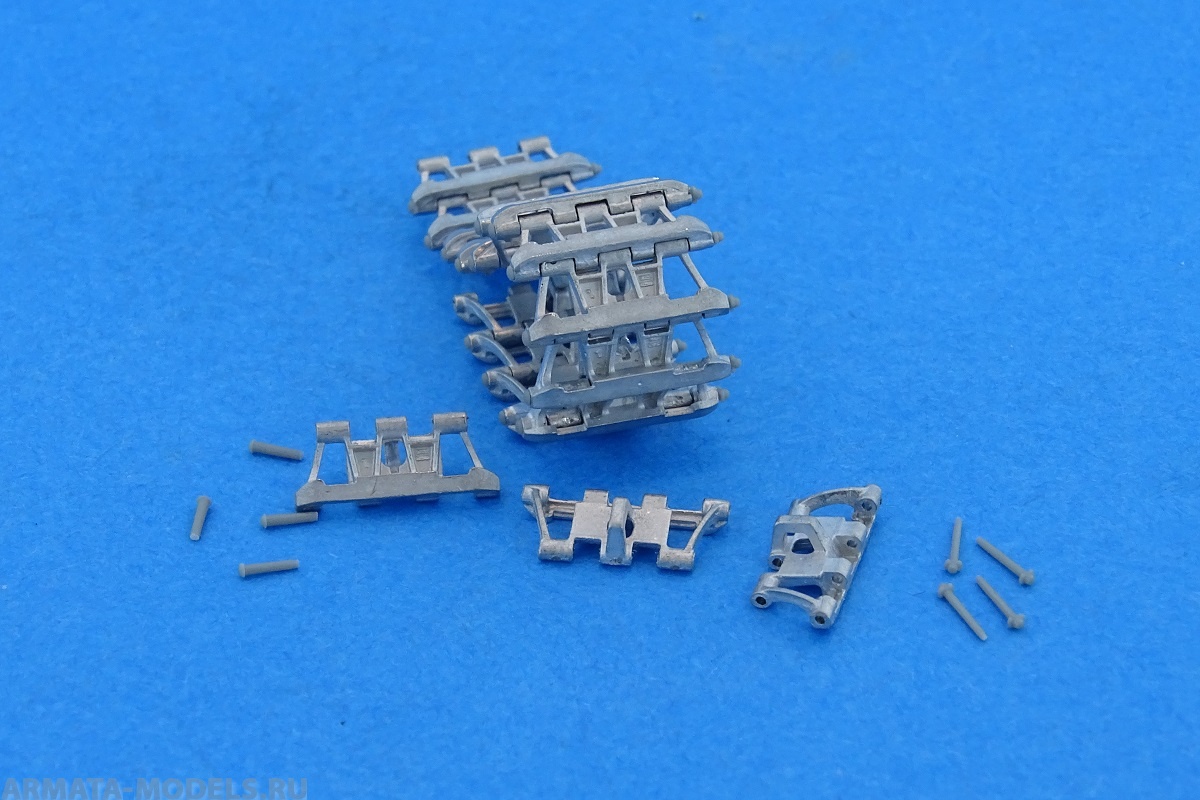 

MTL-35014 Tracks for Pz.Kpfw.III 380 mm short-horne
