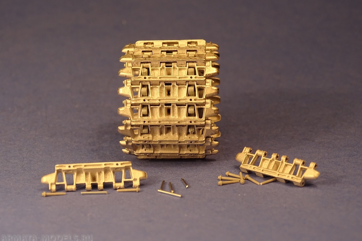 

MTL-35081 Tracks for Conqueror
