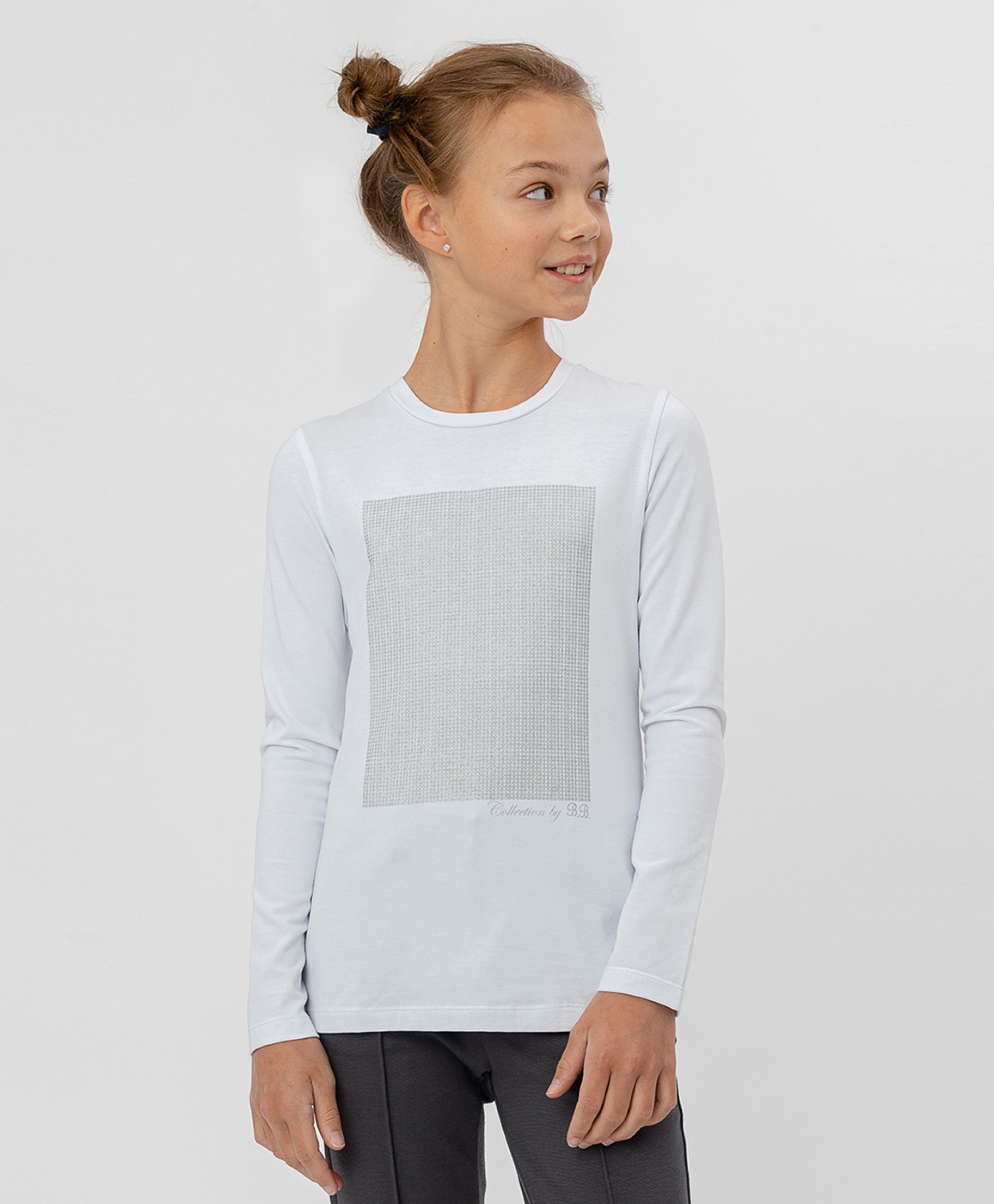 

Белая футболка с глиттерным принтом BUTTON BLUE 220BBGS14070200, размер 140, 220BBGS14070200