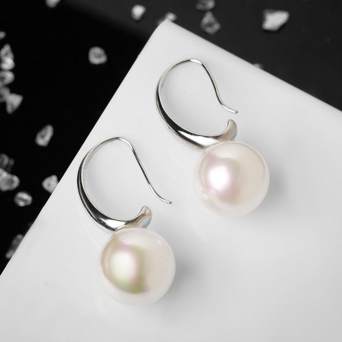 

Серьги из бижутерного сплава Queen Fair с жемчугом, Капля, полукруг, жемчуг искусственный, с жемчугом, Капля, полукруг