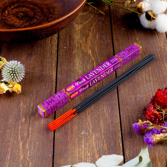 

Благовония "HEM Flora Masala Lavender" (Лаванда), четырехгранник, 8 палочек