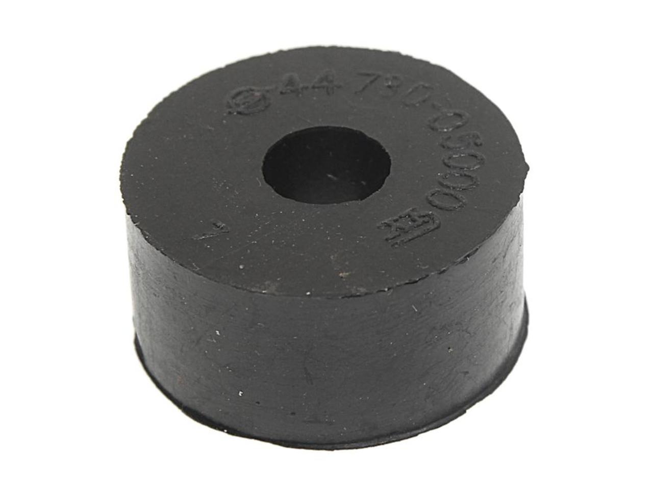 

Втулка амортизатора SSANGYONG Musso переднего верхняя OE 4431105000, 4431105000