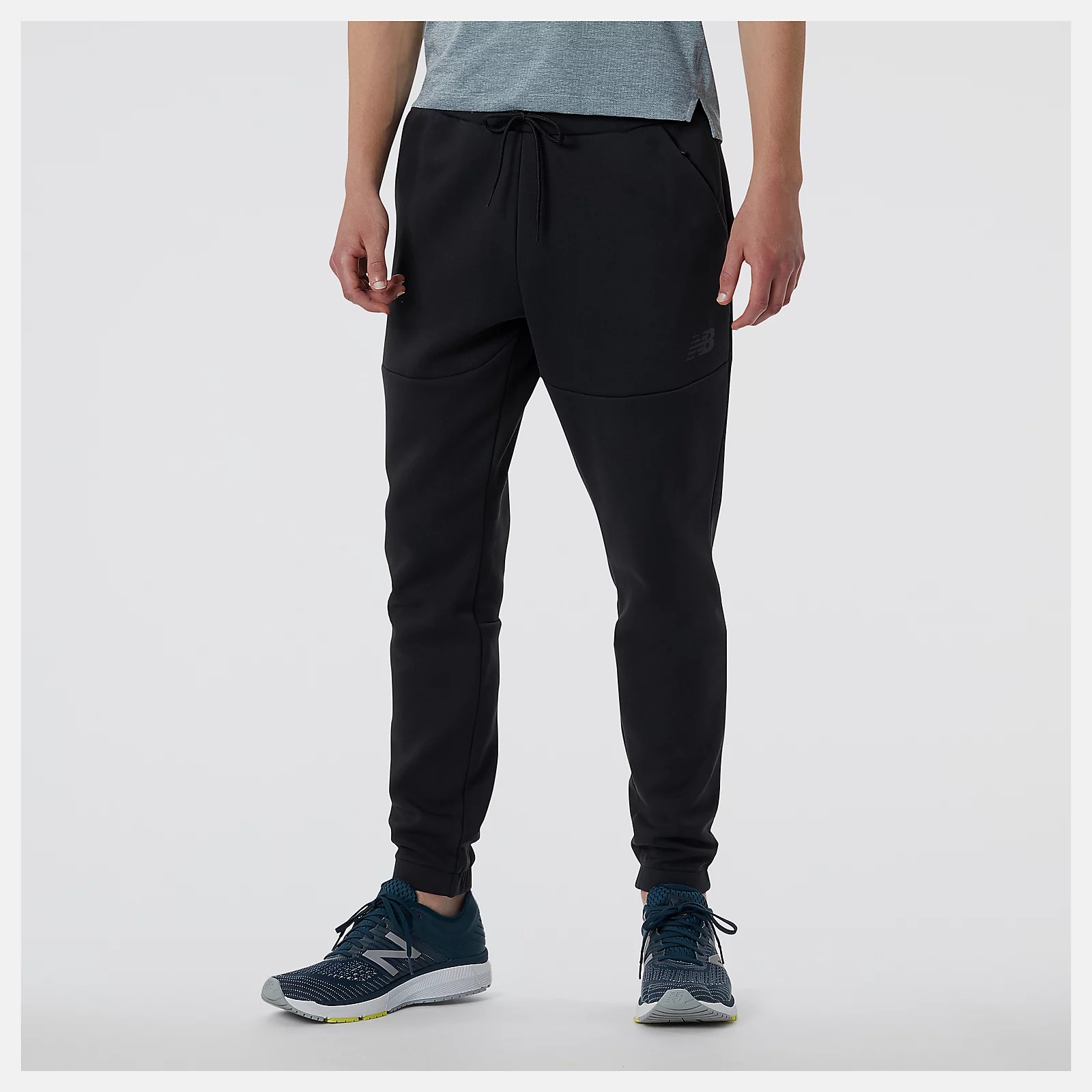 фото Спортивные брюки мужские new balance r.w.tech fleece pant черные m