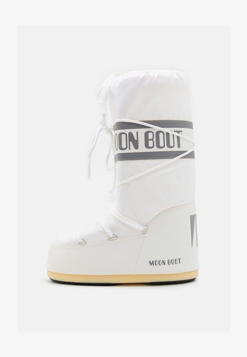 

Дутики мужские MOONBOOT Icon белые 42-44 EU (доставка из-за рубежа), Белый, Icon