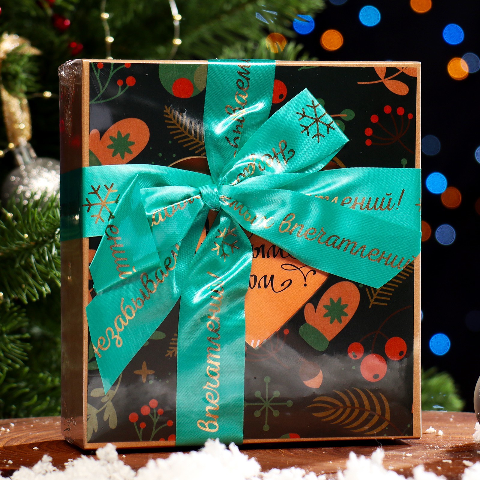 

Новогодний набор Бизорюк Нежные ножки, экстракт монарды и крем с мухомором розовые пятки, нежные ножки