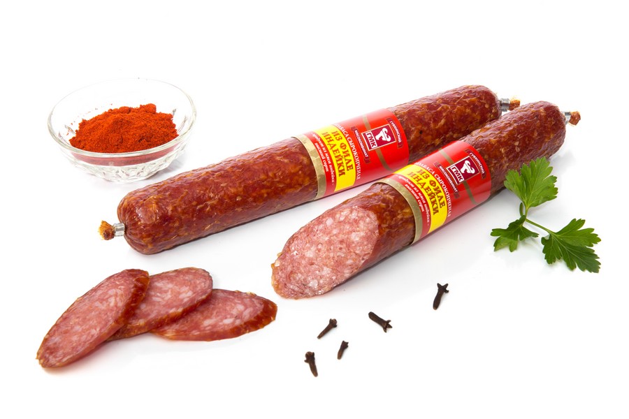 

Колбаса Губкинский мясокомбинат из филе индейки сырокопченая
