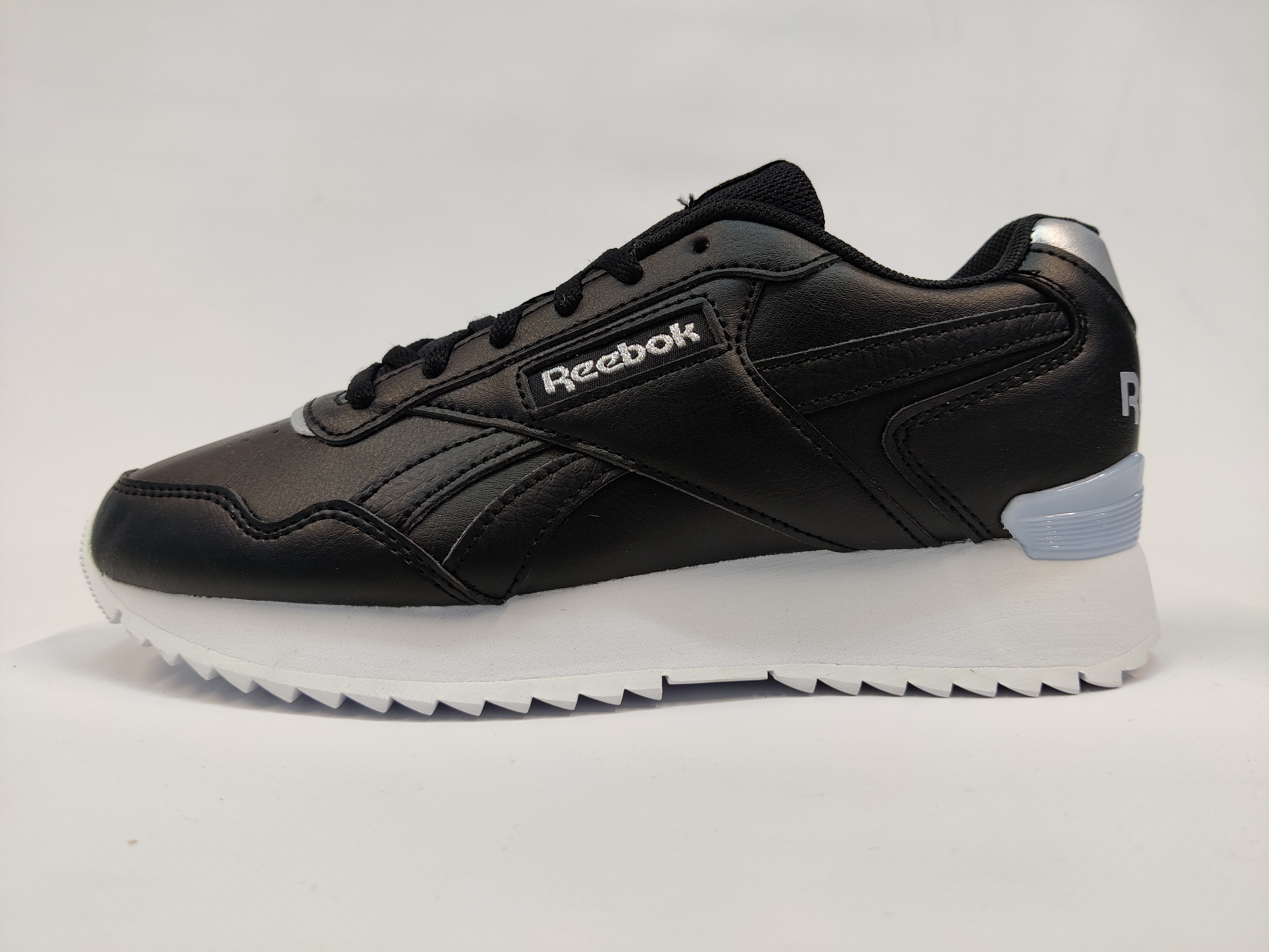

Кроссовки женские Reebok Glide Ripple Clip черные 9 US, Черный, Glide Ripple Clip