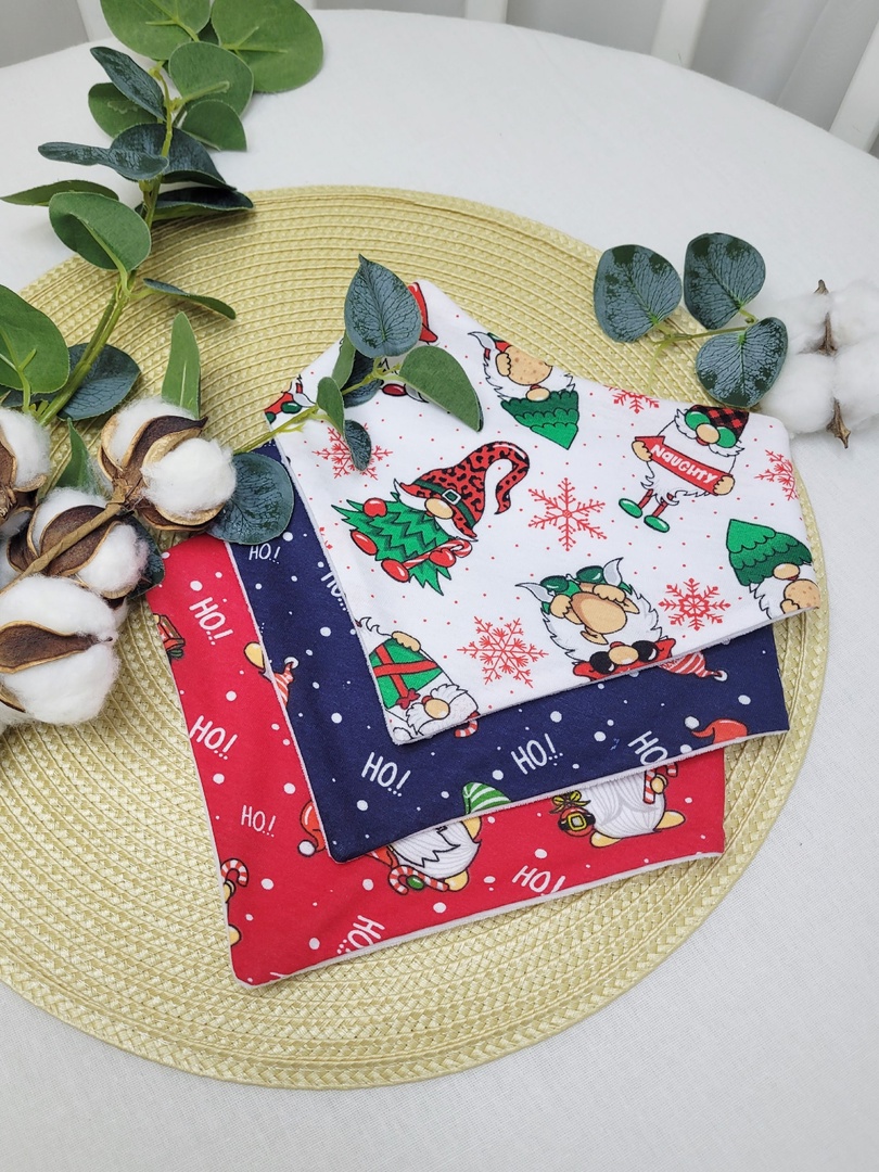 Нагрудники непромокаемые 