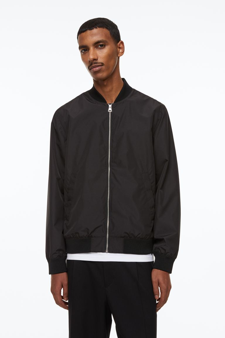 

Бомбер мужской H&M 0976641016 черный XL (доставка из-за рубежа), 0976641016