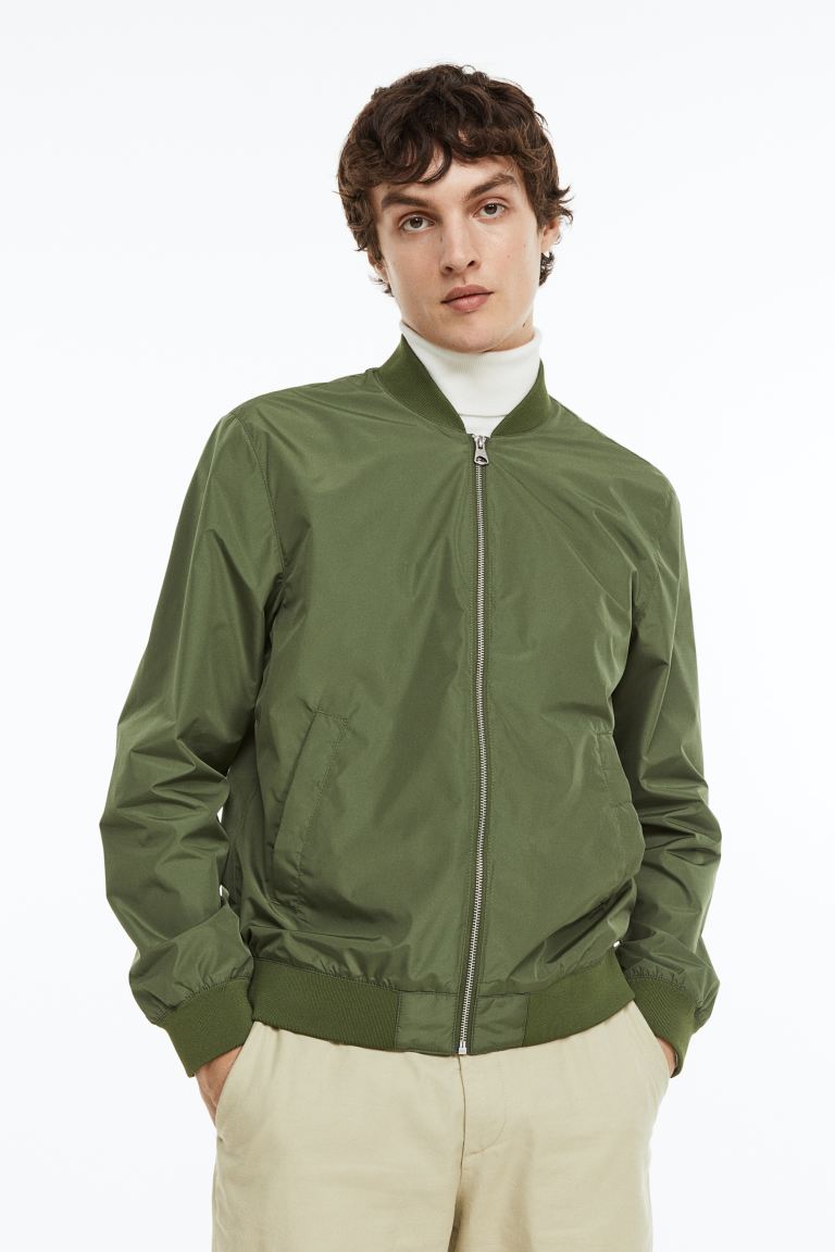 

Бомбер мужской H&M 0976641018 зеленый M (доставка из-за рубежа), 0976641018