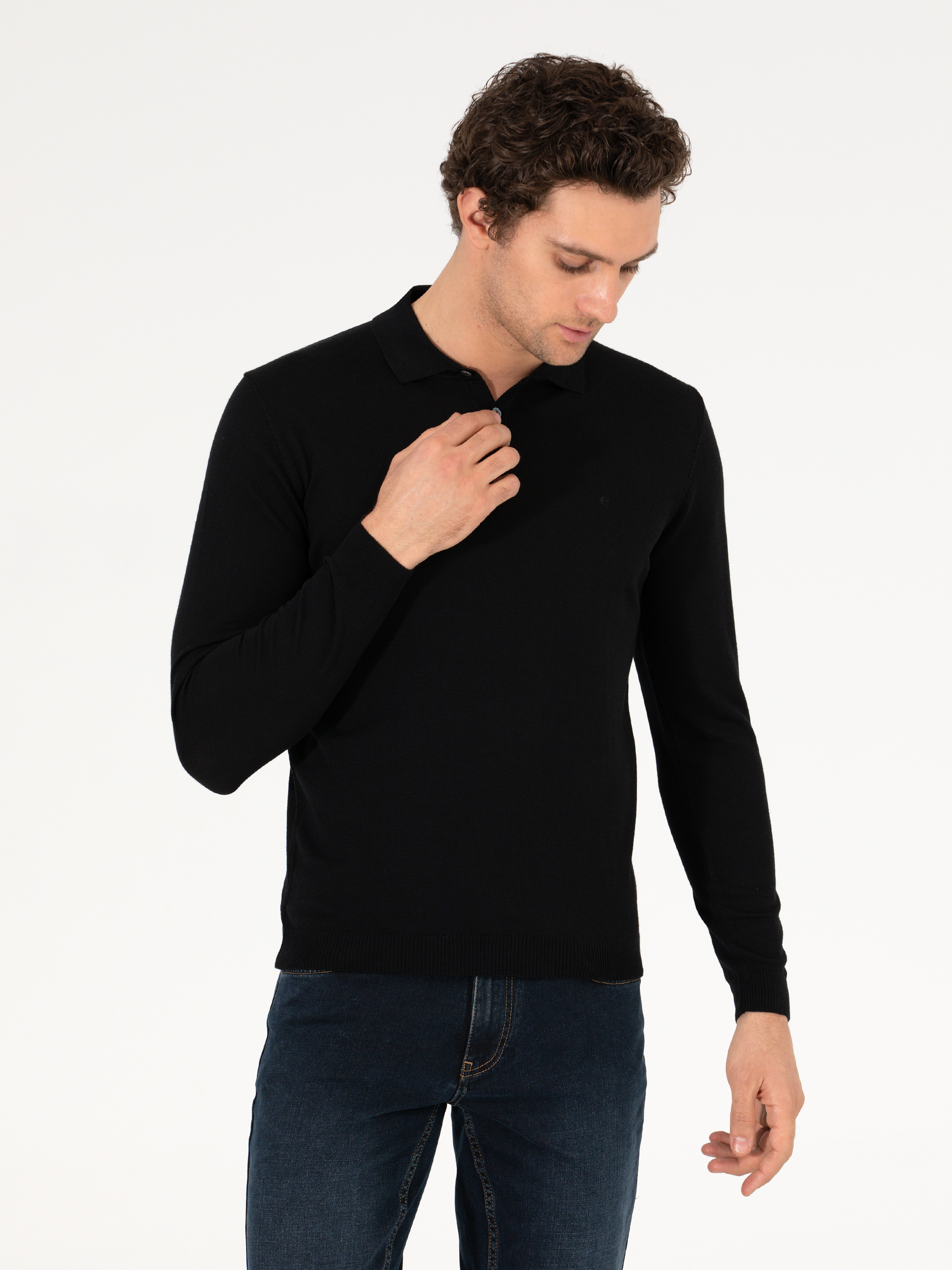 

Джемпер мужской Cacharel G051SZ0TK0MEGIP черный XL, G051SZ0TK0MEGIP