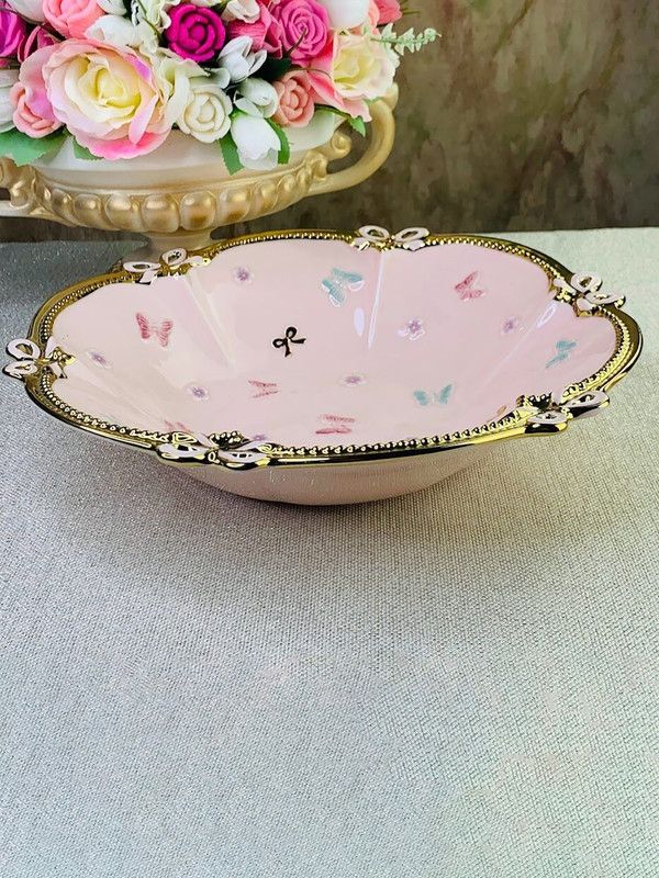 

Салатник Lenardi Бабочки фарфор 30,5см 144-328