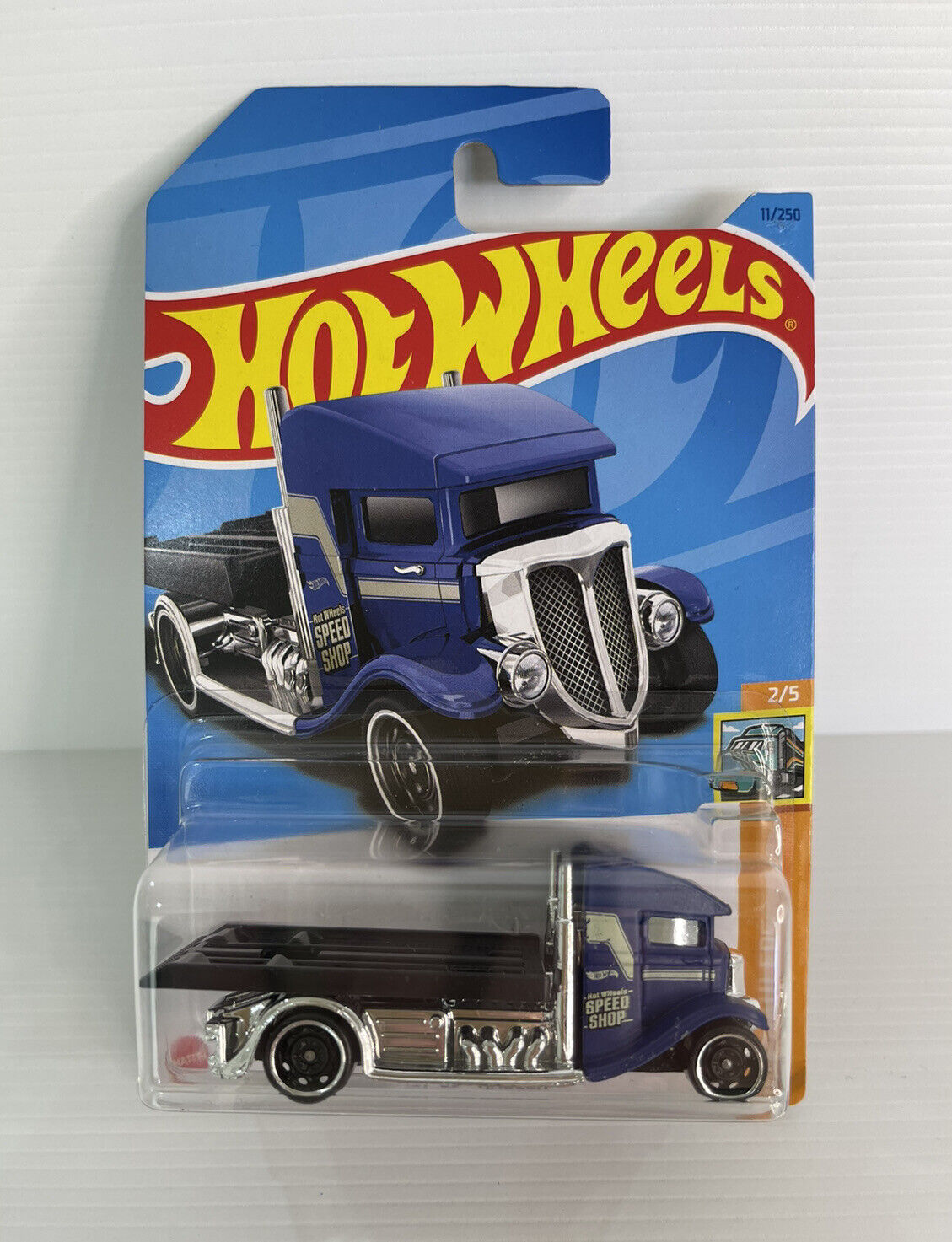 

Машинка Hot Wheels Хот Вилс 11250 FAST-BED HAULER, HKH24-M521, Синий