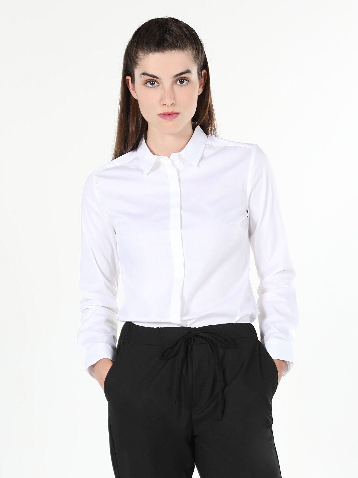 Рубашка женская Colins CL1045017_Q1.V1 белая XS