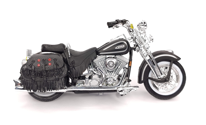 Мотоцикл Maisto Harley Davidson 1999 FLSTS Heritage Softail Springer 1:18 черный 39360