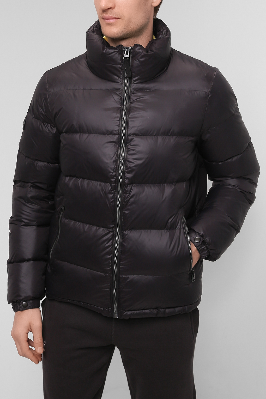 

Пуховик мужской Superdry M5010883A черный 2XL, M5010883A