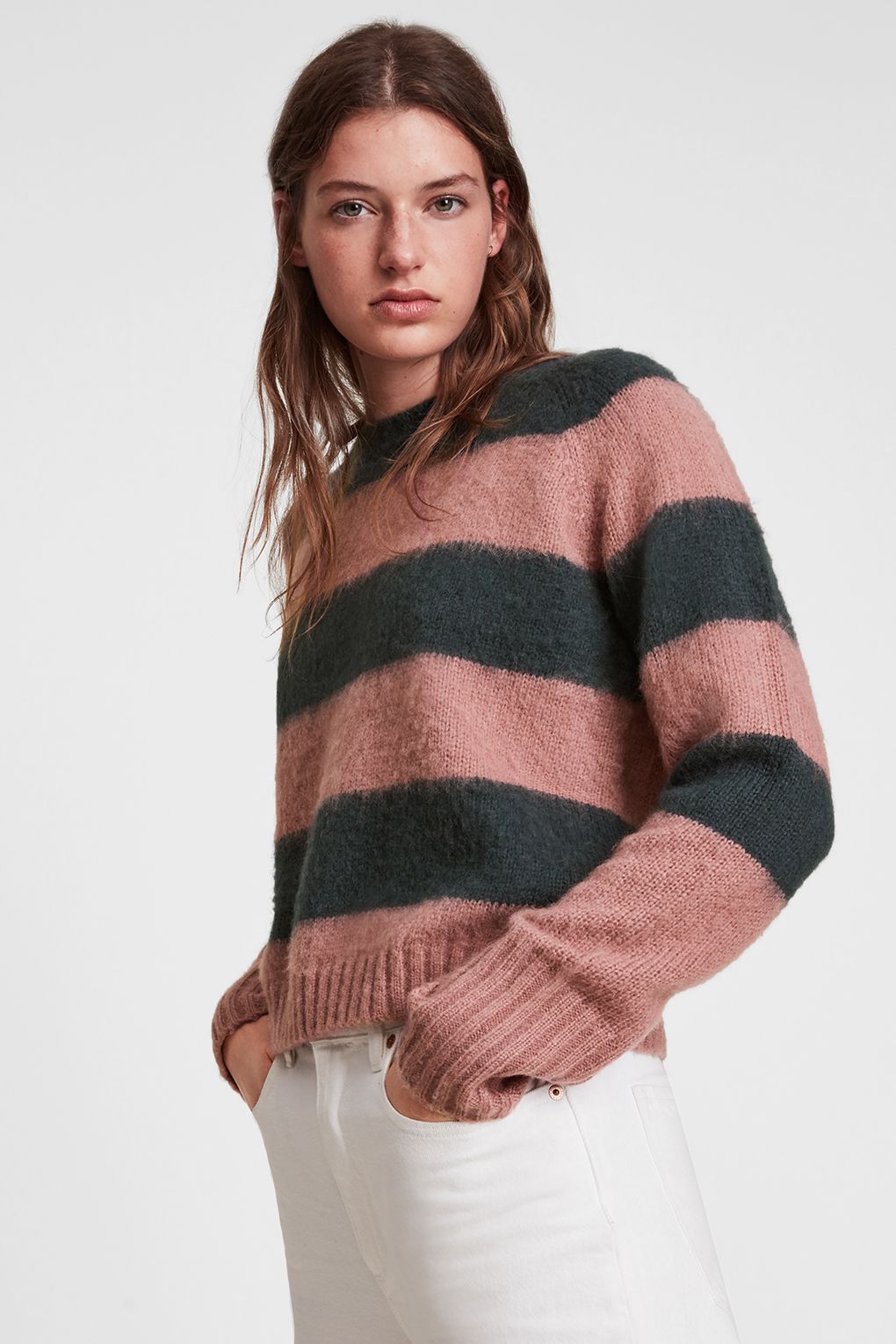 

Джемпер женский Allsaints WK181T черный S, WK181T