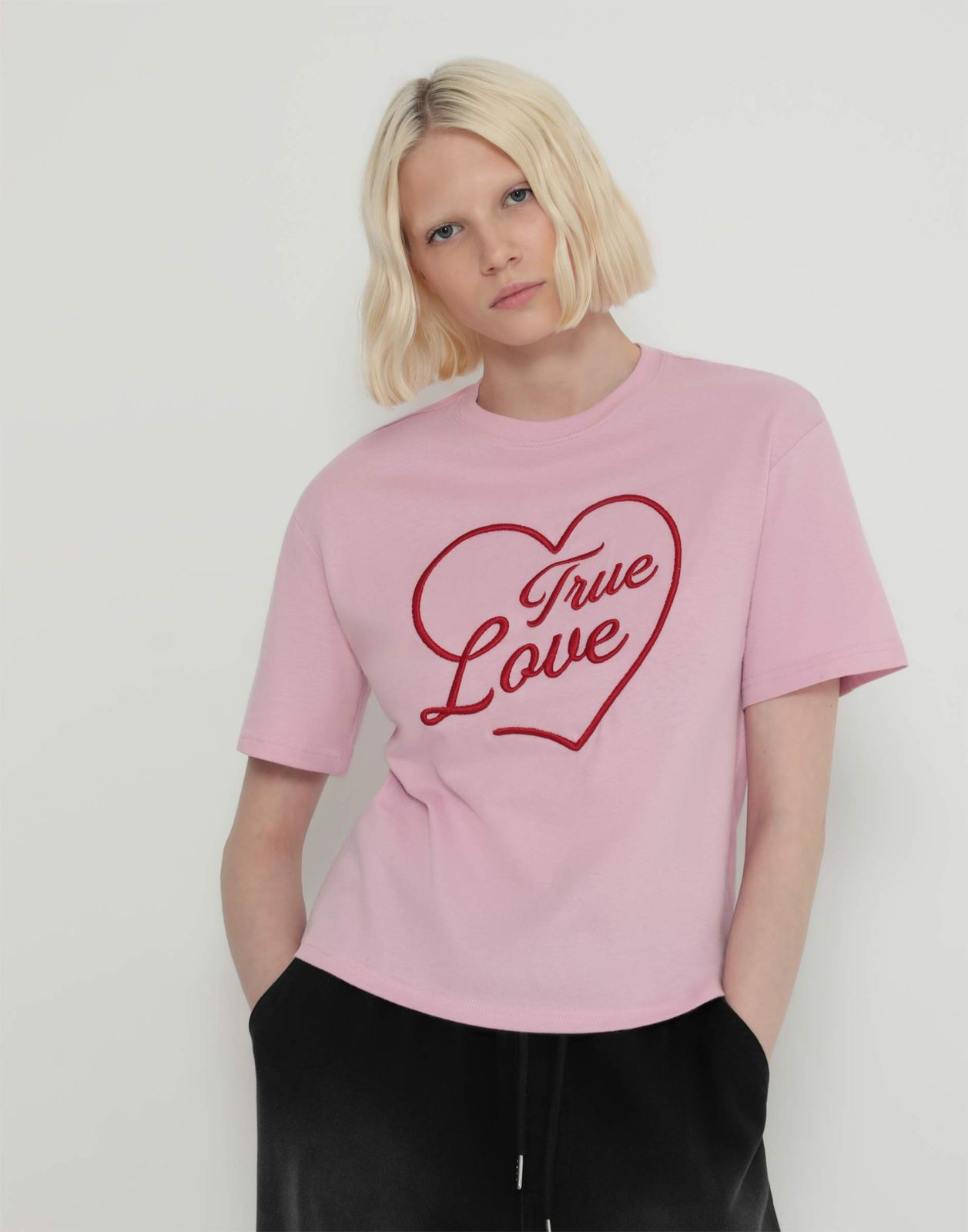 

Футболка для девочки Gloria Jeans GKT026092 сиреневый 8-10л/140, Розовый, GKT026092
