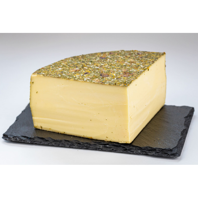 

Сыр твердый Heidi Blumenkaese 49%