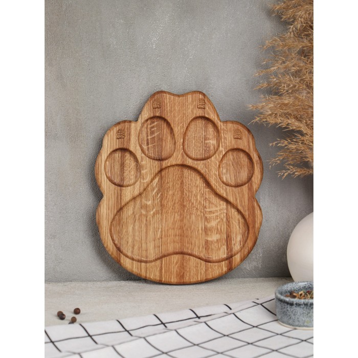 

Доска для подачи авторская Лапа Тигра, 19x22x2 см, натуральный дуб, Коричневый