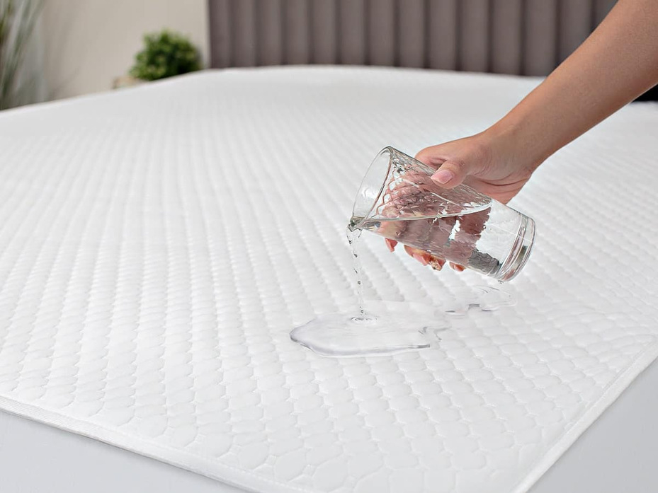 

Maison D'or Наматрасник водонепроницаемый "WATERPRОOF MATTRESS" (160X200) (Maison Dor), Наматрасник водонепроницаемый "WATERPRОOF MATTRESS" (160X200) (Maison Dor)