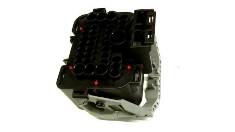 

корпус розетки Volvo 30728923