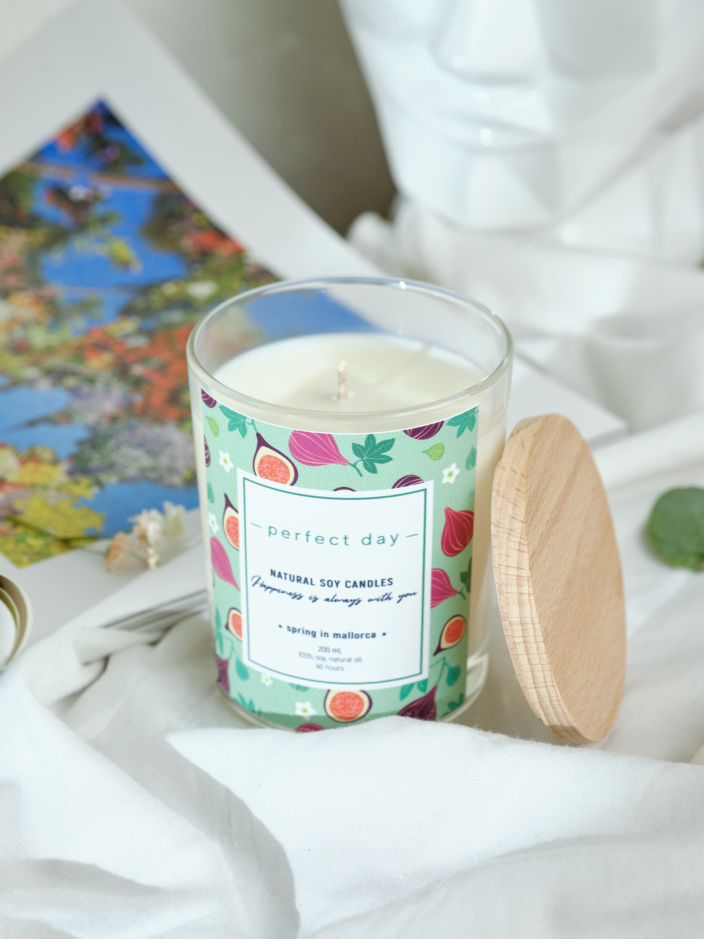 

Свеча ароматическая PERFECT DAY CANDLES Весна на Майорке/ spring in mallorca, Весна на Майорке/ spring in mallorca хлопковый фитиль