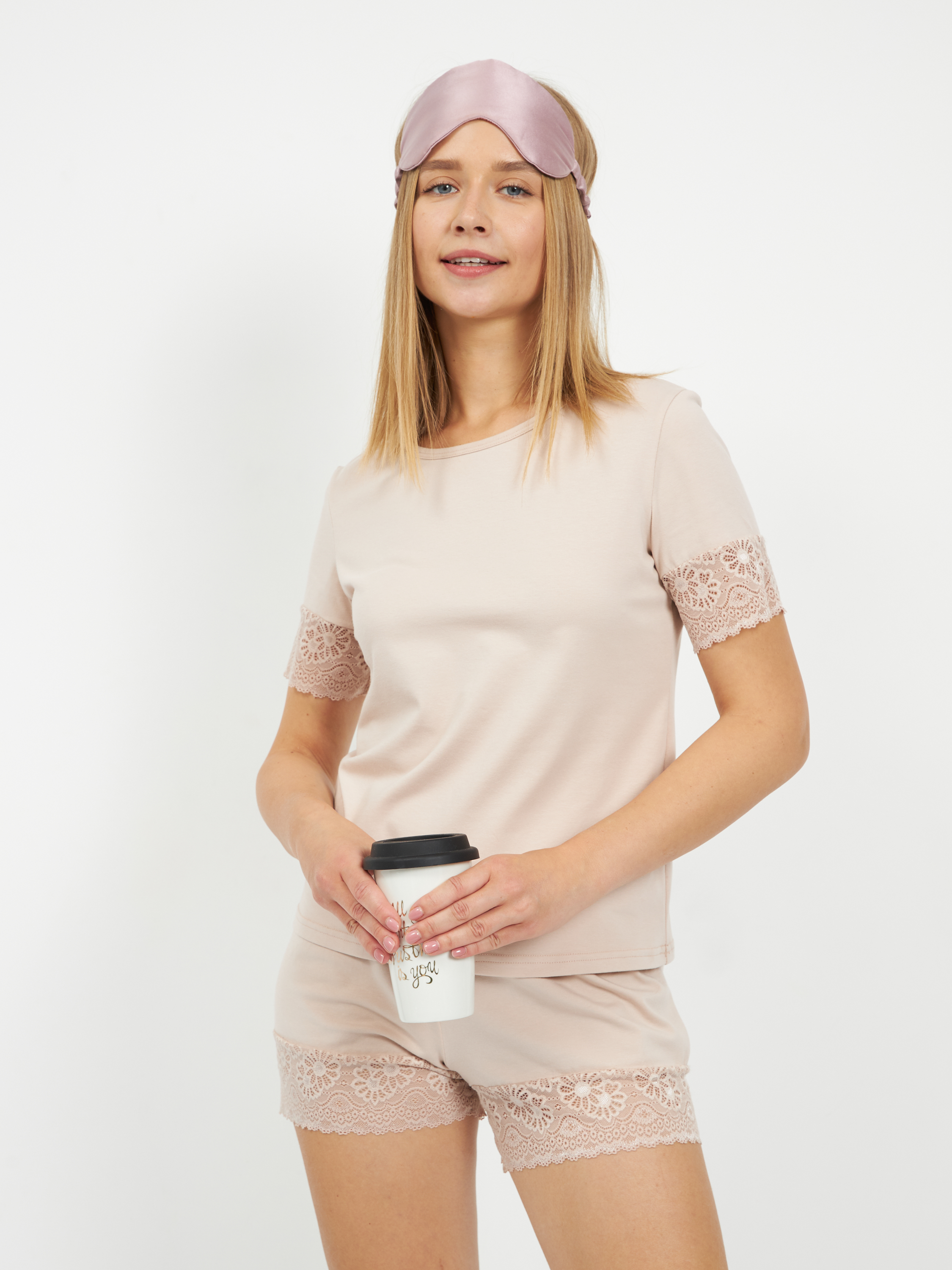 

Пижама женская Olesya Home 8012OH бежевая 60 RU, Бежевый, 8012OH