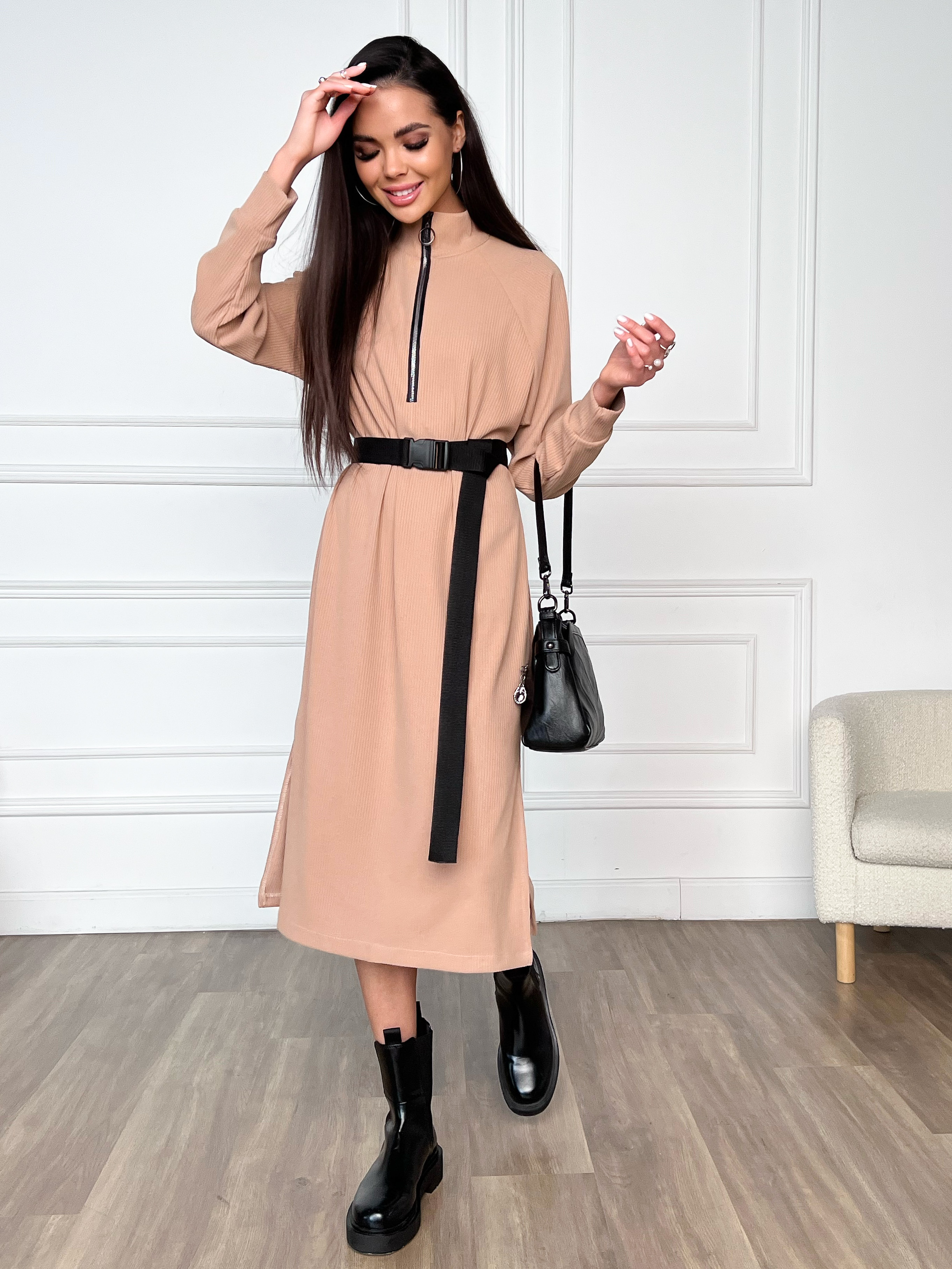 

Платье женское PARTY21 10f21-10105 бежевое 48 RU, Бежевый, 10f21-10105